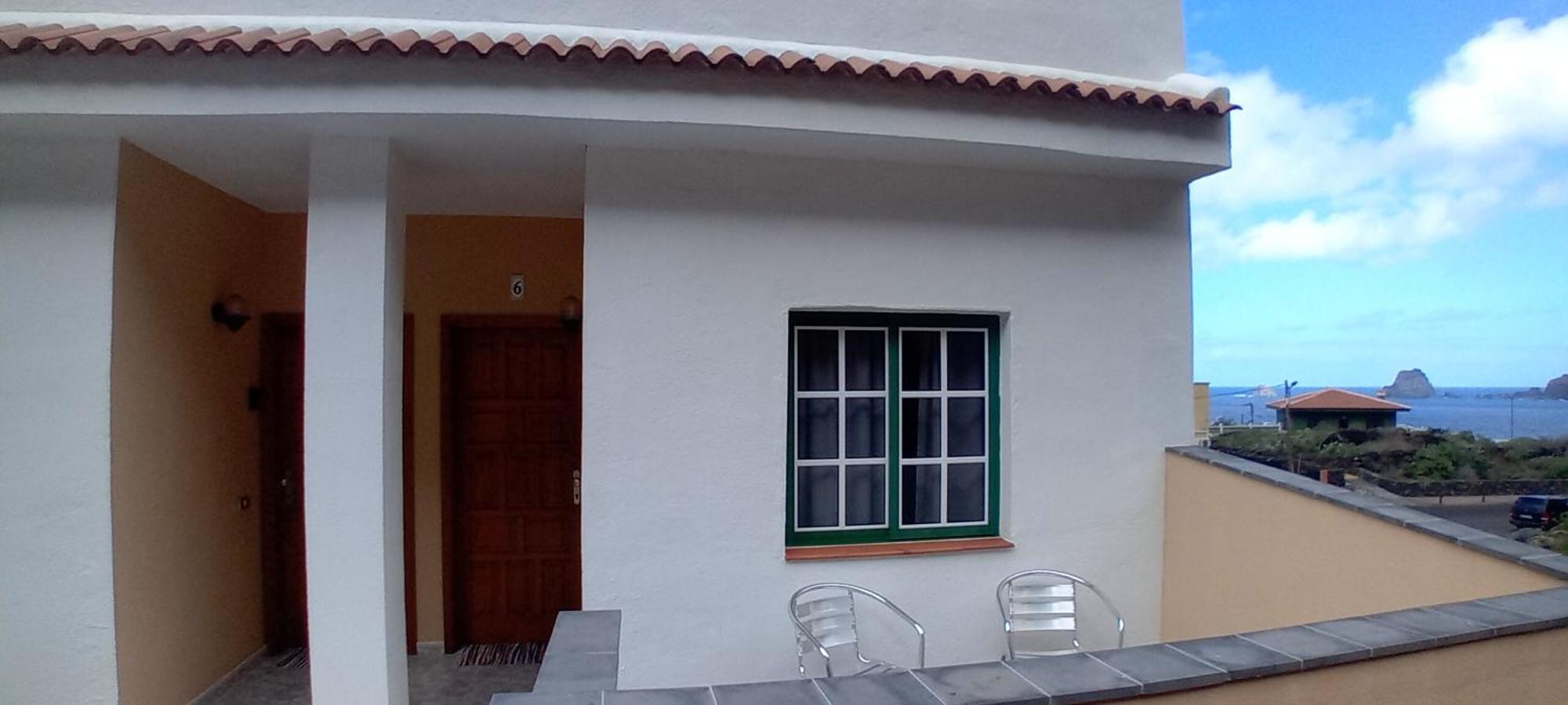 Apartamentos Las Casitas Frontera Exterior photo